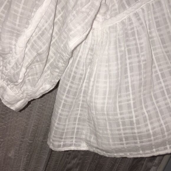 AE M Sheer Crisp White Baby Doll Balloon Sleeve Plaid Blouse - Picture 7 of 13